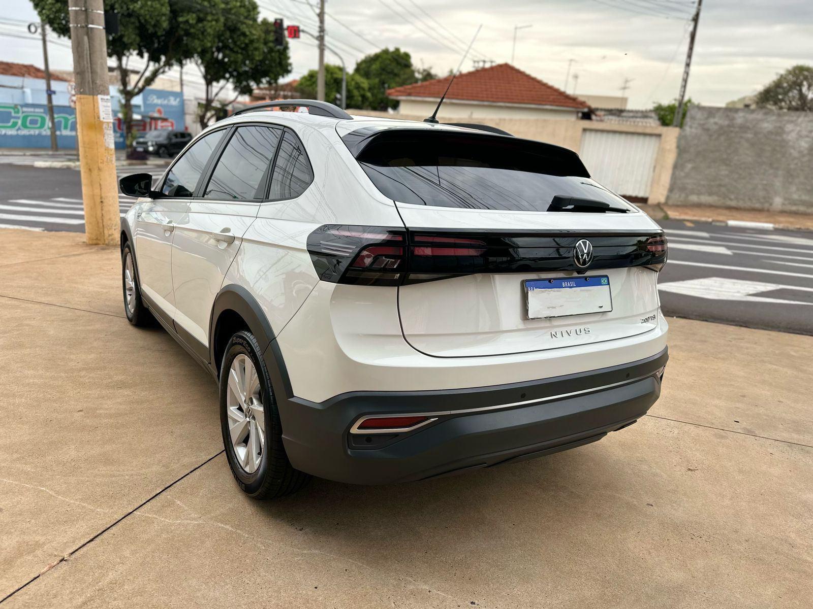 VOLKSWAGEN Nivus - Foto