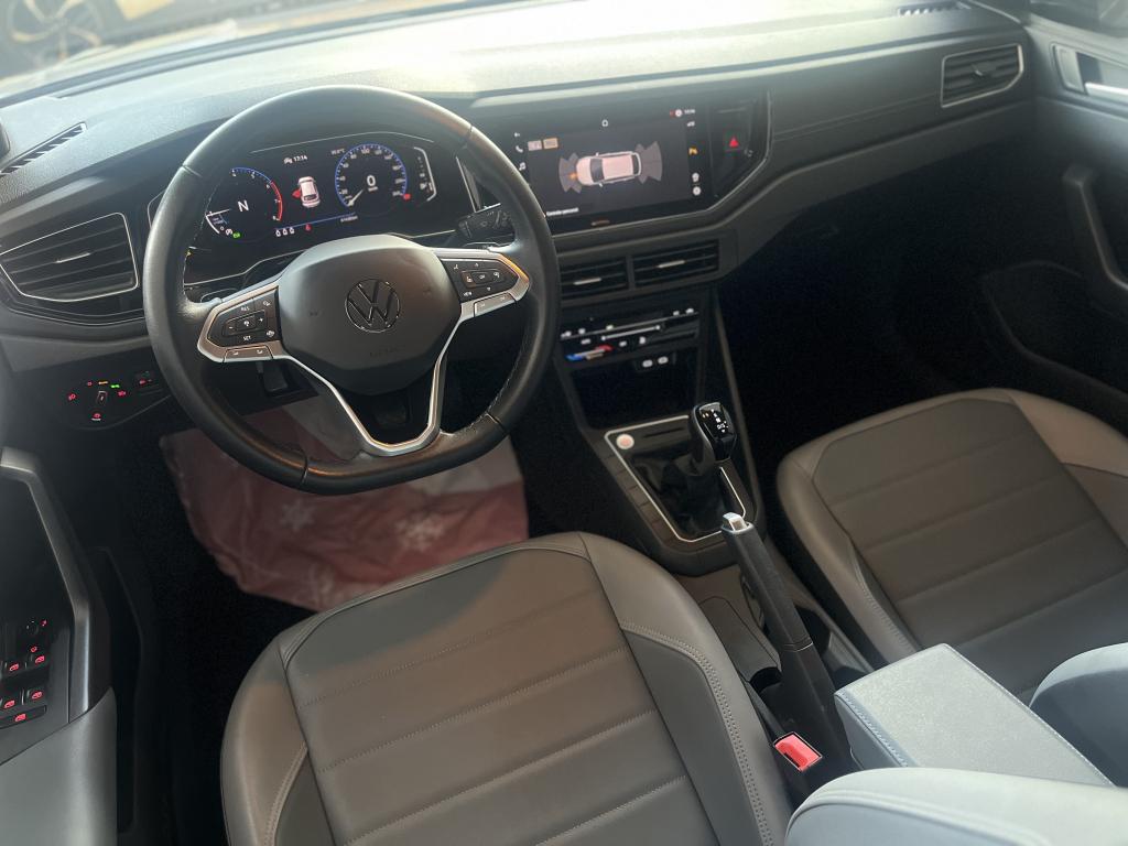 VOLKSWAGEN Nivus - Foto