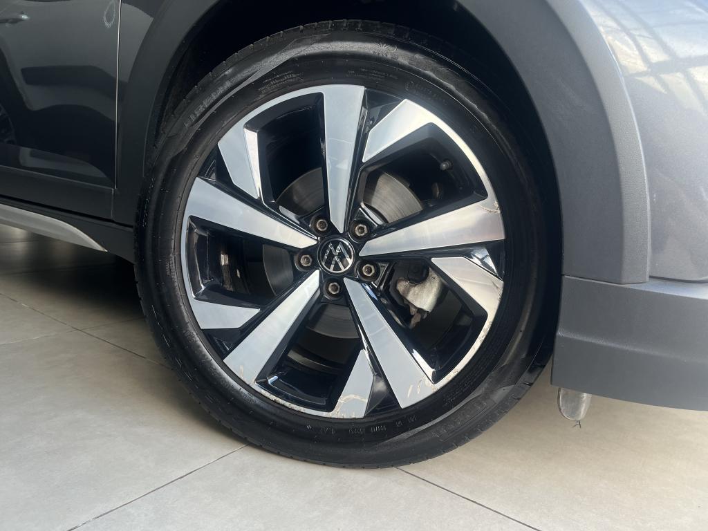 VOLKSWAGEN Nivus - Foto