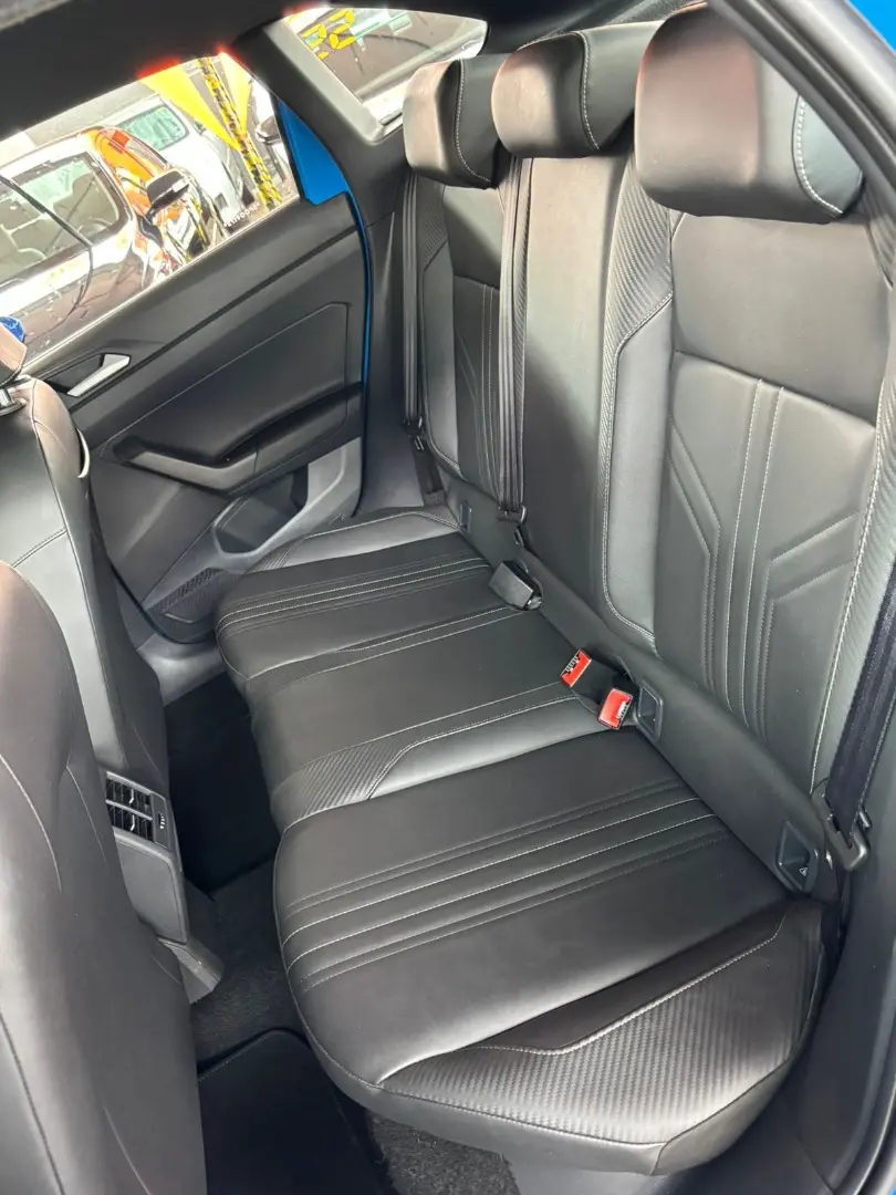 VOLKSWAGEN Nivus - Foto