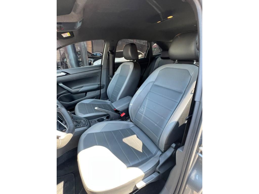VOLKSWAGEN Nivus - Foto