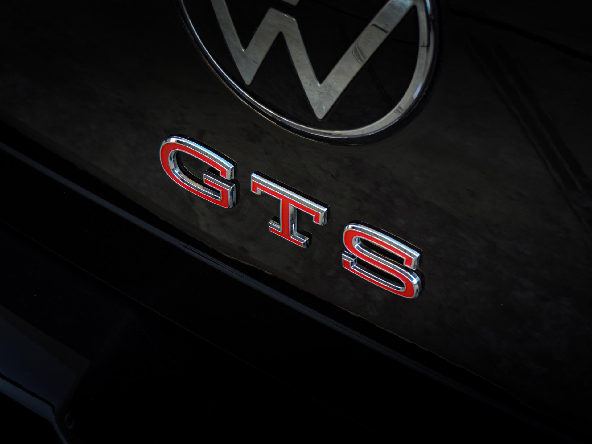 VOLKSWAGEN Polo Hatch - Foto