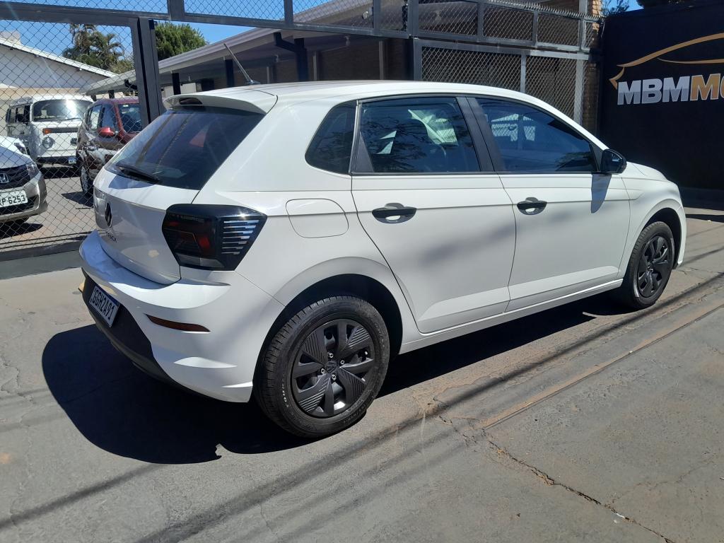 VOLKSWAGEN Polo Hatch - Foto