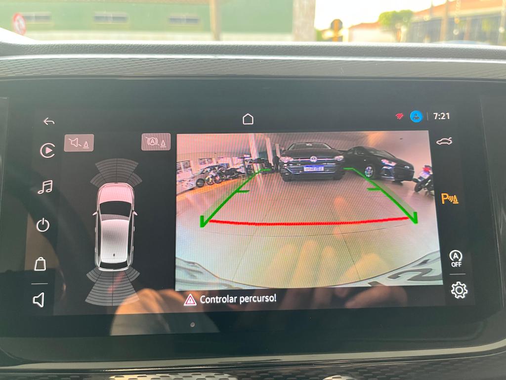 VOLKSWAGEN Polo Hatch - Foto