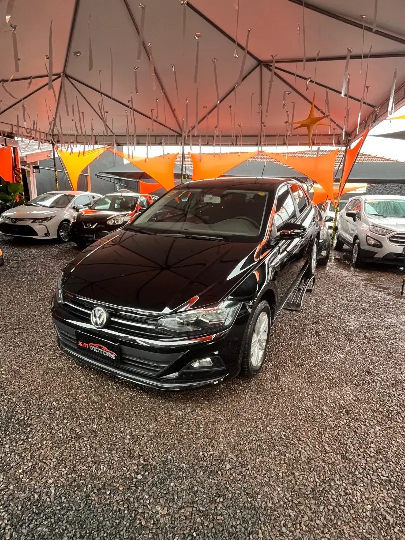 VOLKSWAGEN Polo Hatch - Foto