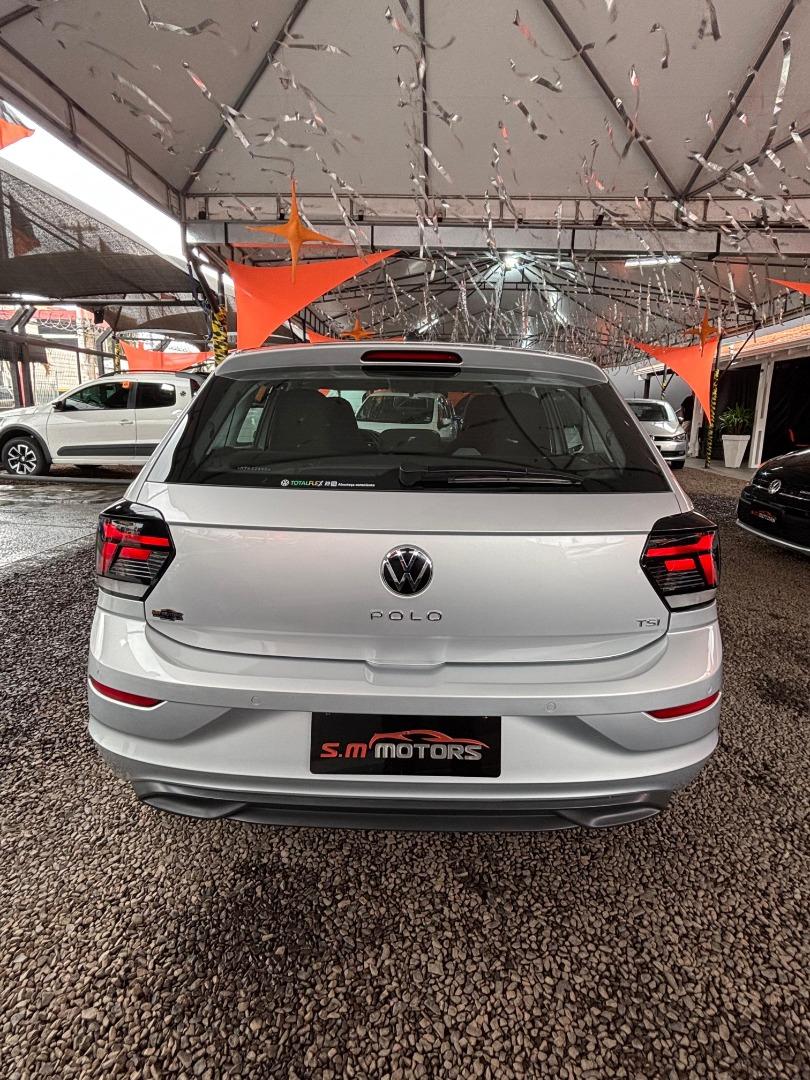 VOLKSWAGEN Polo Hatch - Foto