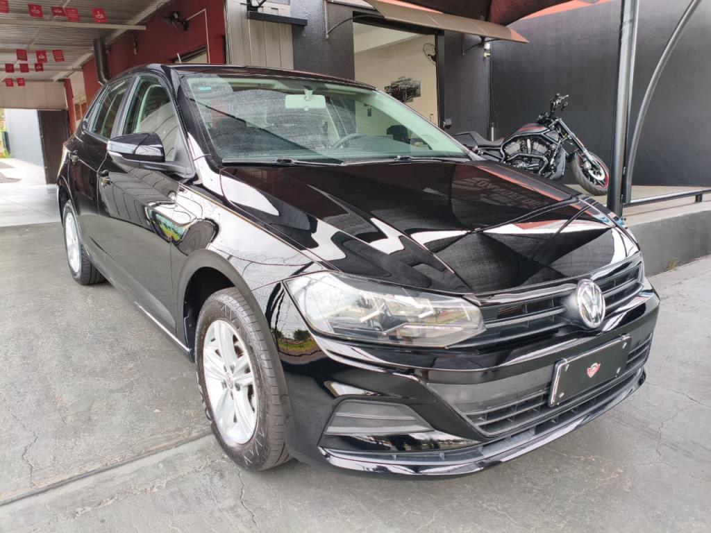 VOLKSWAGEN Polo Hatch - Foto