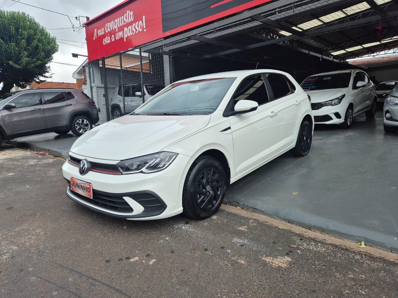 VOLKSWAGEN Polo Hatch - Foto