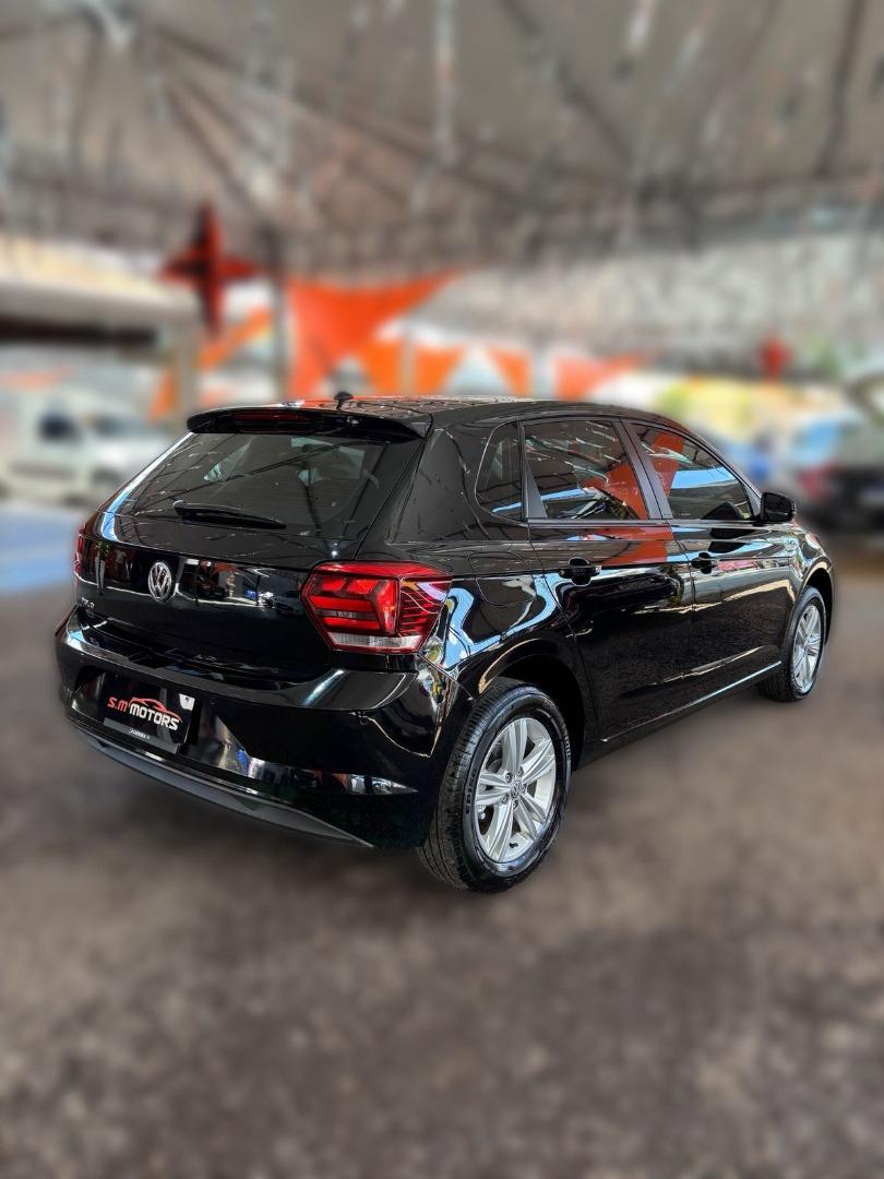 VOLKSWAGEN Polo Hatch - Foto