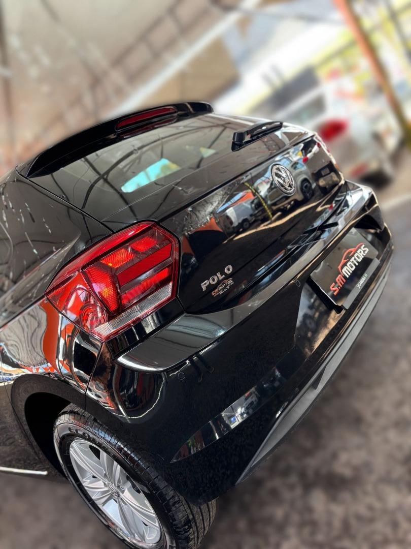 VOLKSWAGEN Polo Hatch - Foto