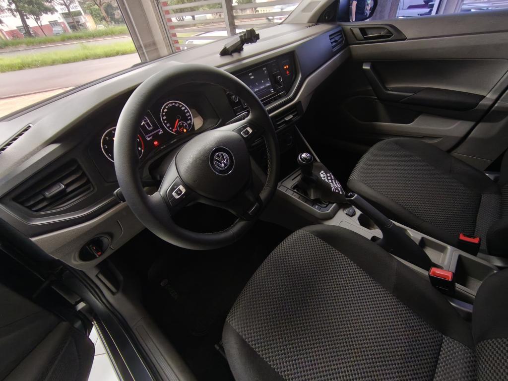 VOLKSWAGEN Polo Hatch - Foto