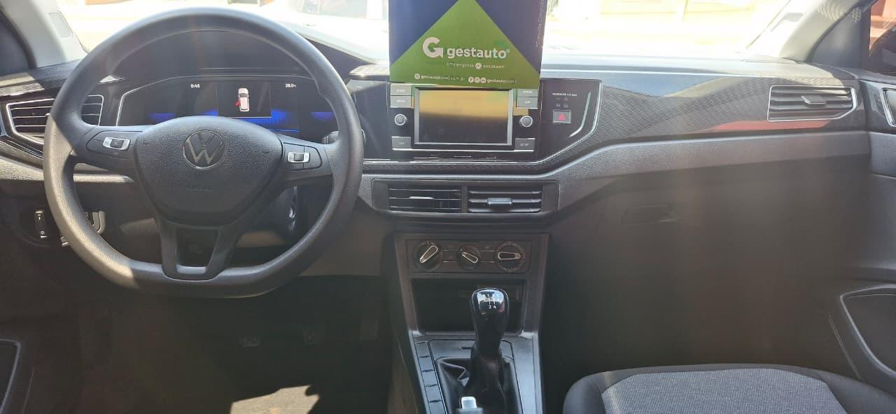 VOLKSWAGEN Polo Hatch - Foto