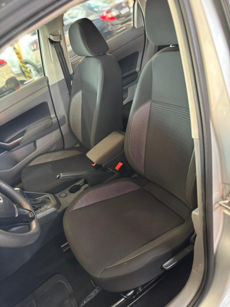 VOLKSWAGEN Polo Hatch - Foto
