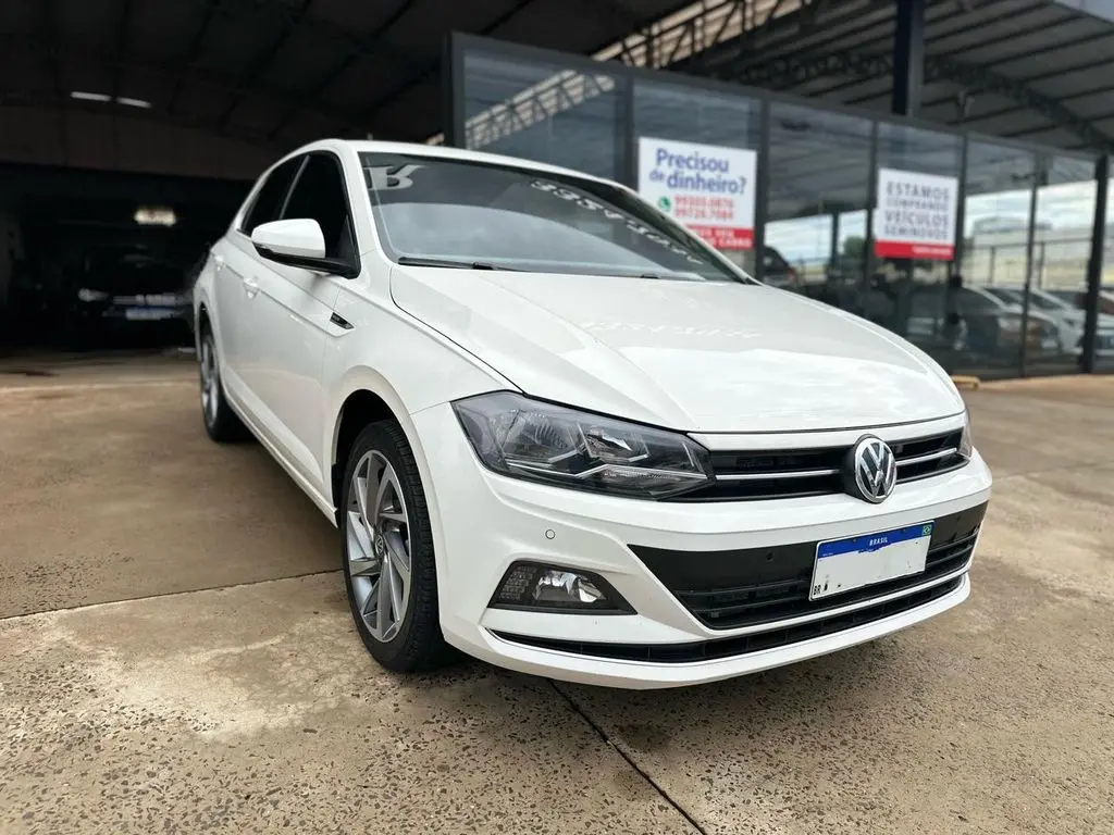 VOLKSWAGEN Polo Hatch - Foto