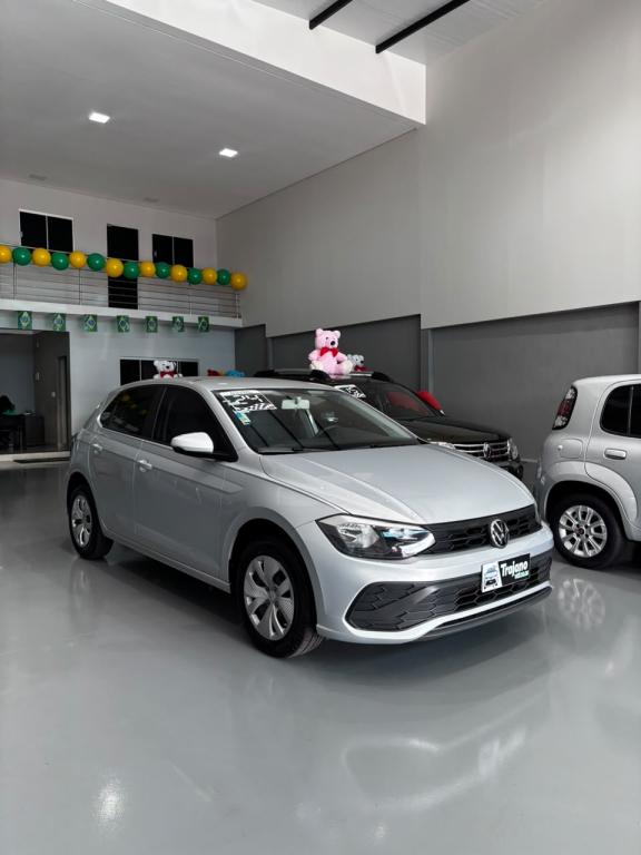 VOLKSWAGEN Polo Hatch - Foto