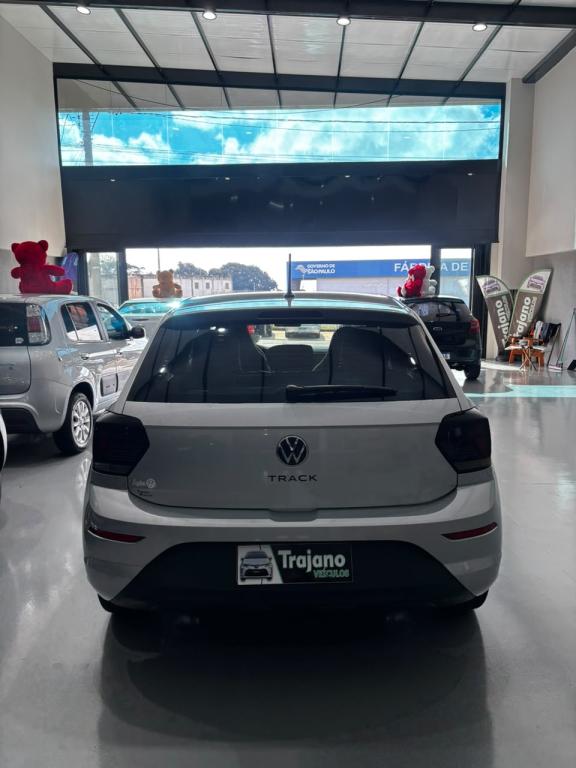 VOLKSWAGEN Polo Hatch - Foto