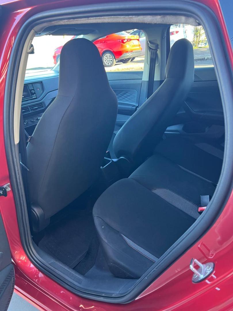 VOLKSWAGEN Polo Hatch - Foto
