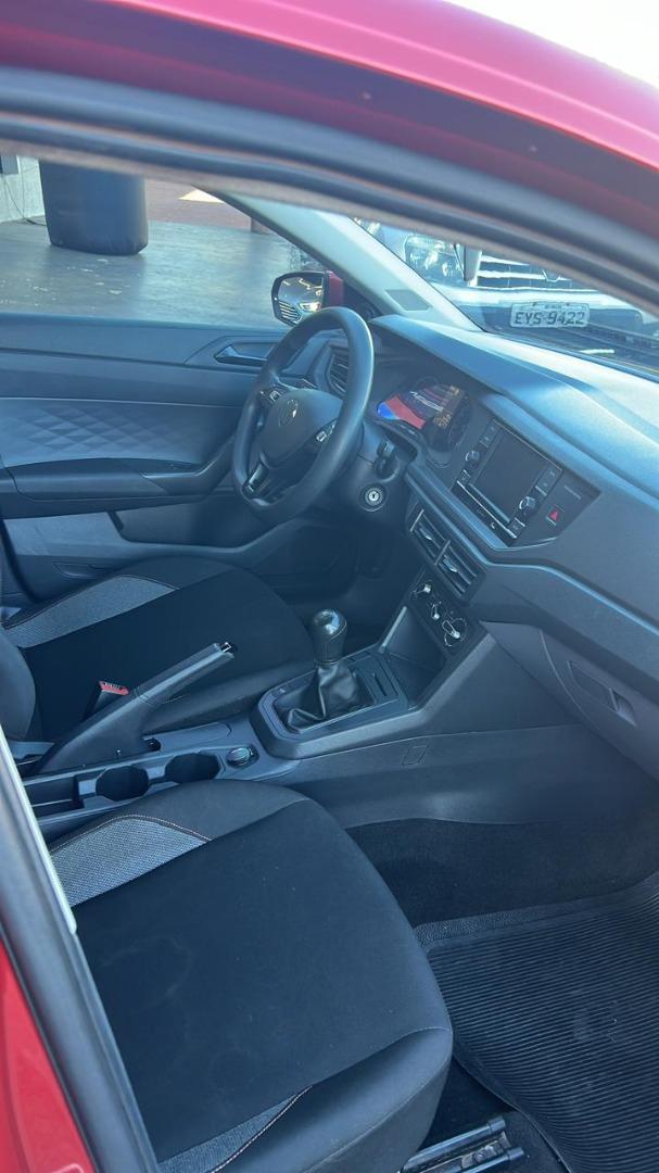 VOLKSWAGEN Polo Hatch - Foto