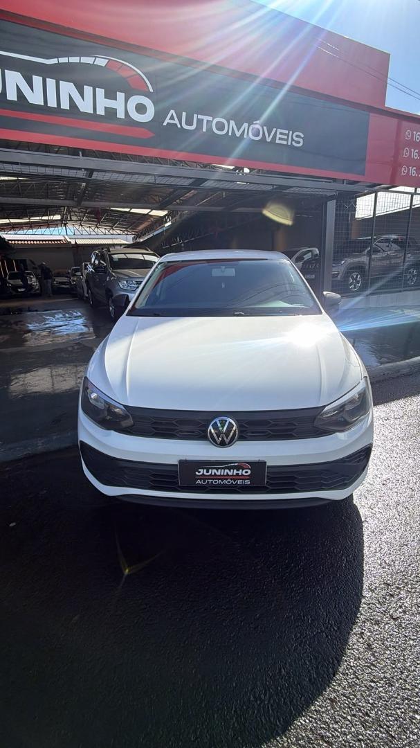 VOLKSWAGEN Polo Hatch - Foto