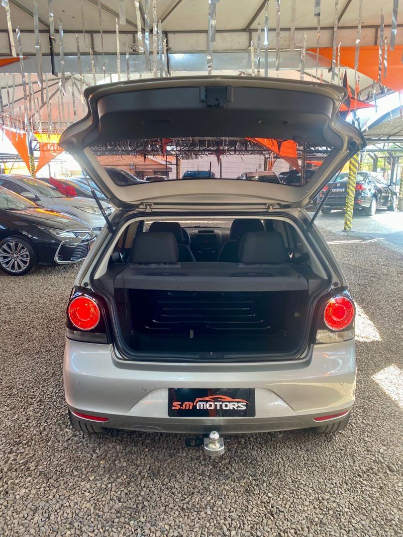 VOLKSWAGEN Polo Hatch - Foto