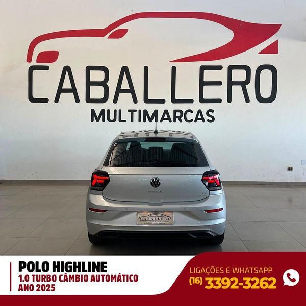 VOLKSWAGEN Polo Hatch - Foto