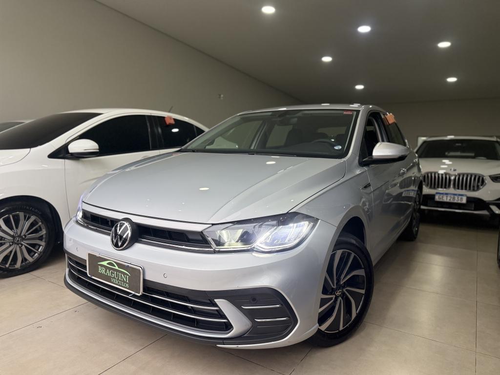 VOLKSWAGEN Polo Hatch