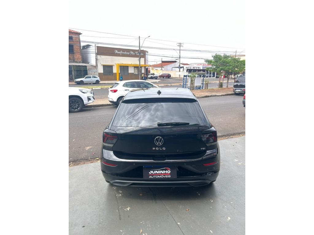 VOLKSWAGEN Polo Hatch - Foto