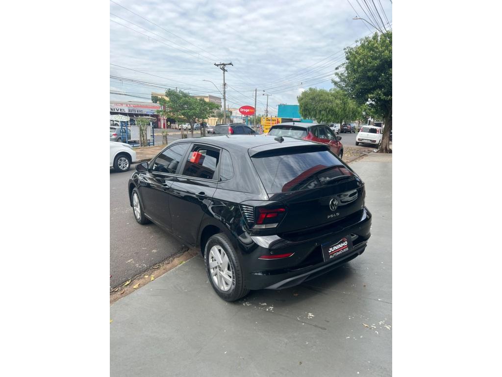 VOLKSWAGEN Polo Hatch - Foto