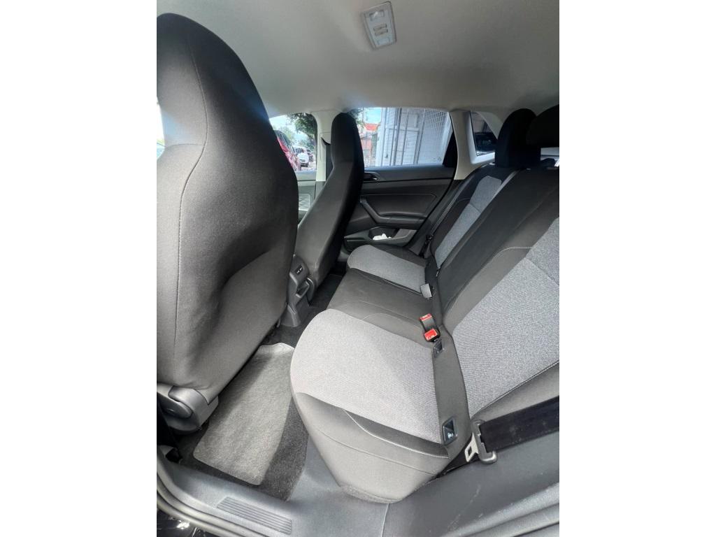 VOLKSWAGEN Polo Hatch - Foto