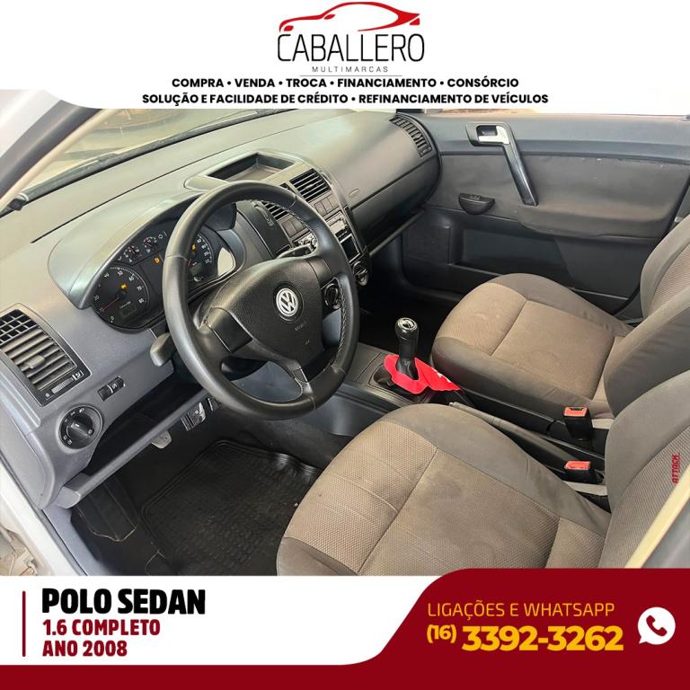 VOLKSWAGEN Polo Sedan - Foto