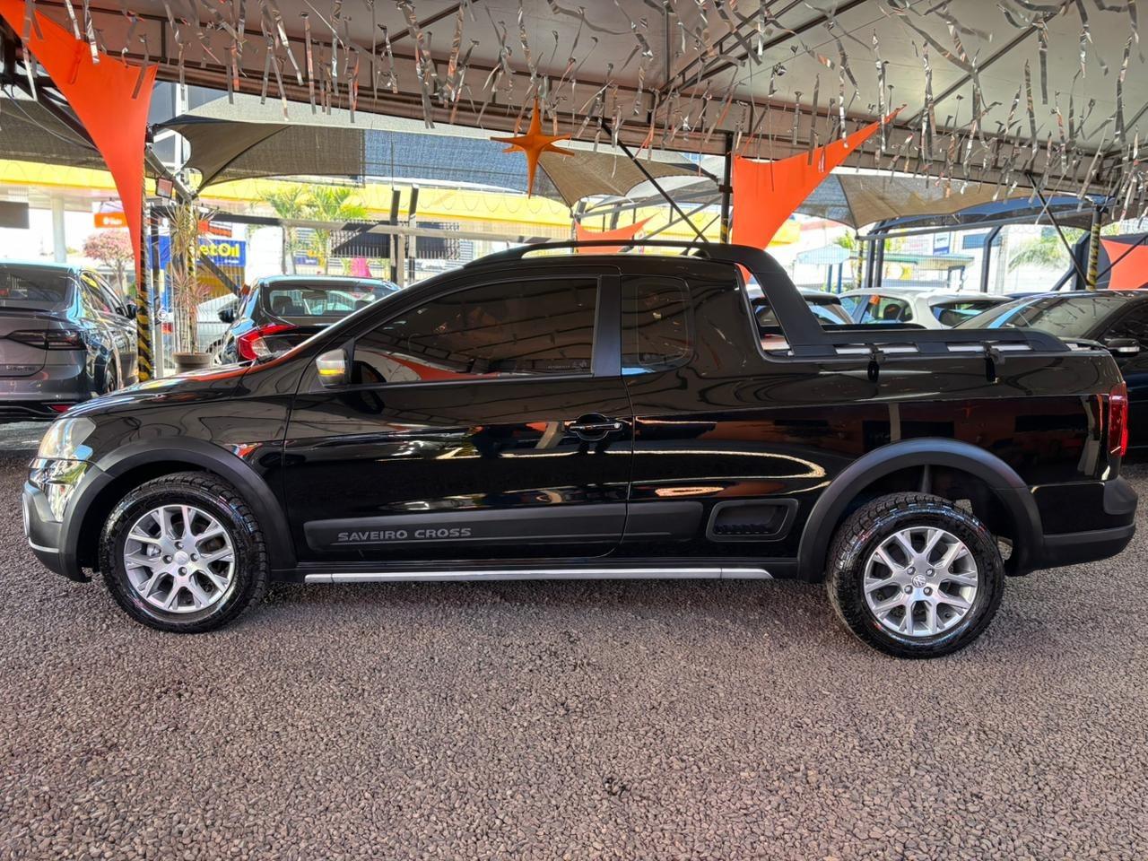 VOLKSWAGEN Saveiro - Foto