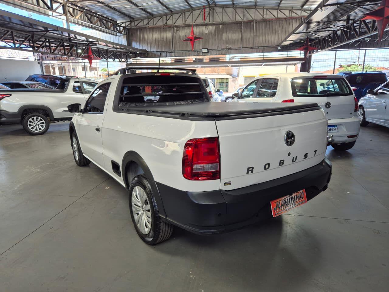 VOLKSWAGEN Saveiro - Foto