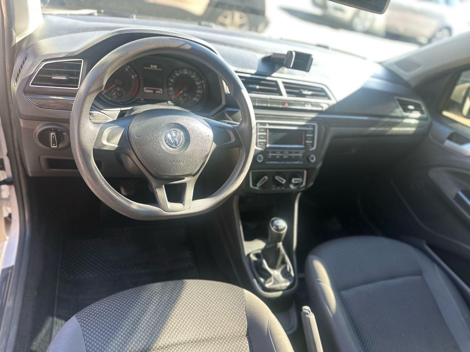 VOLKSWAGEN Saveiro - Foto