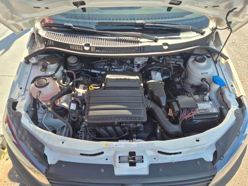 VOLKSWAGEN Saveiro - Foto