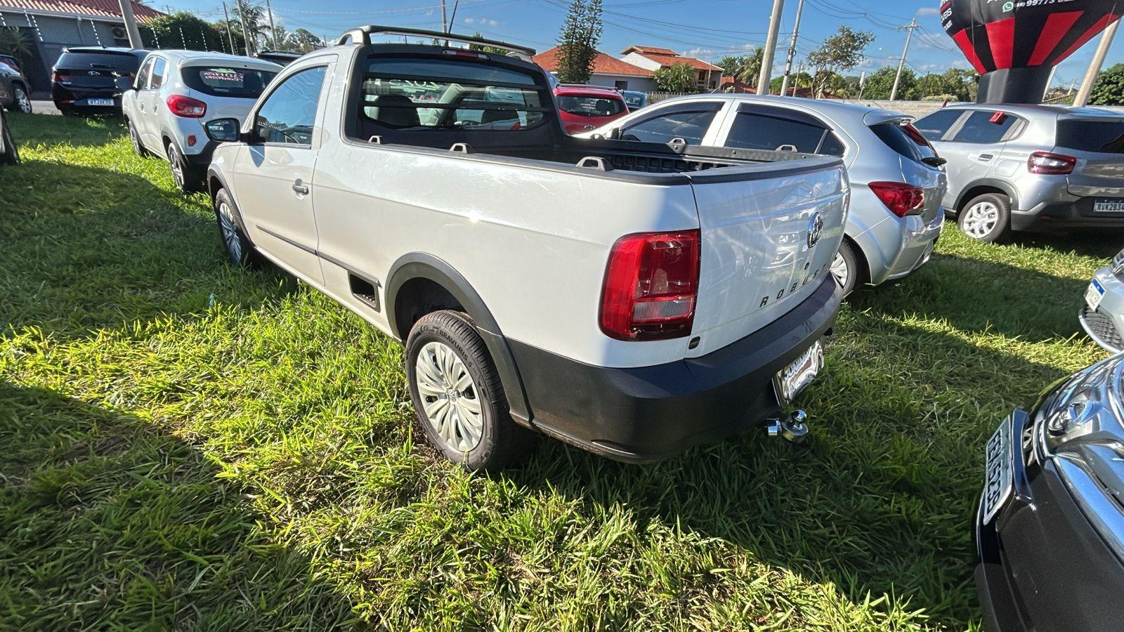 VOLKSWAGEN Saveiro - Foto