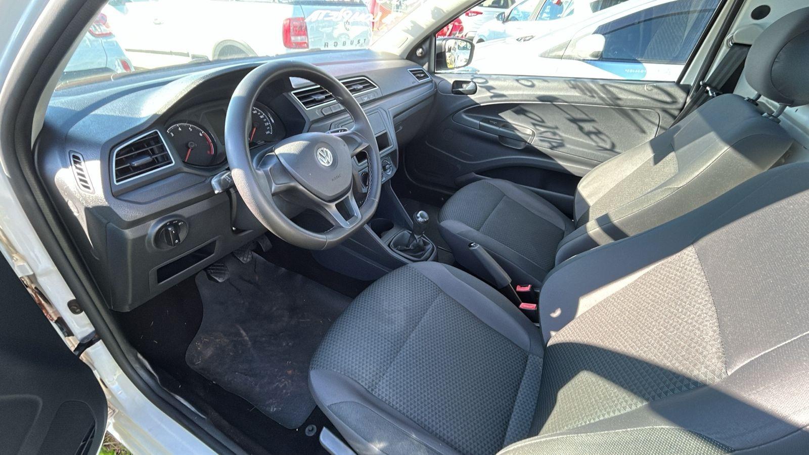 VOLKSWAGEN Saveiro - Foto