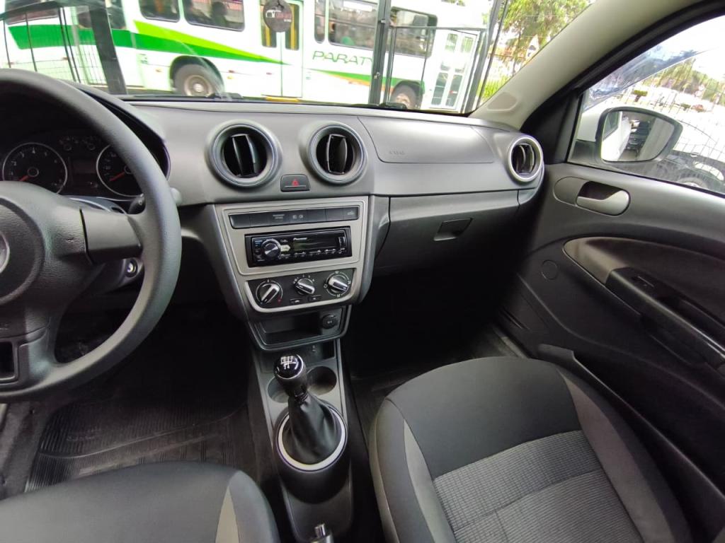 VOLKSWAGEN Saveiro - Foto