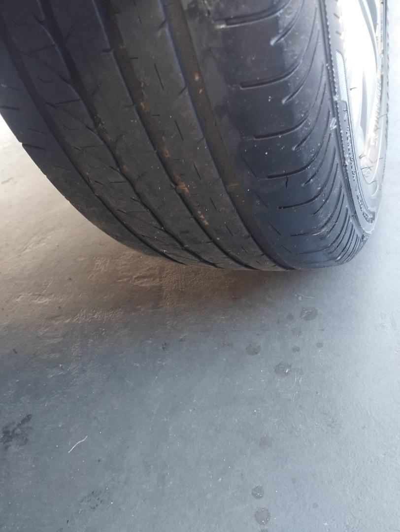 VOLKSWAGEN Saveiro - Foto
