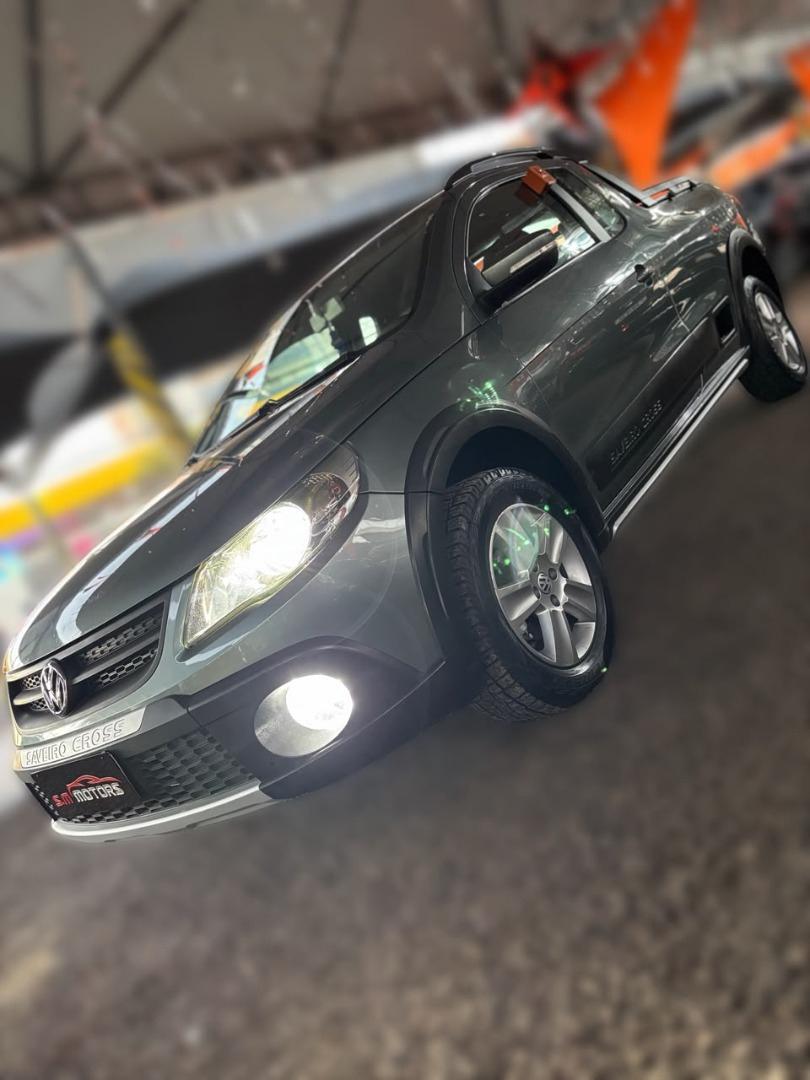 VOLKSWAGEN Saveiro - Foto