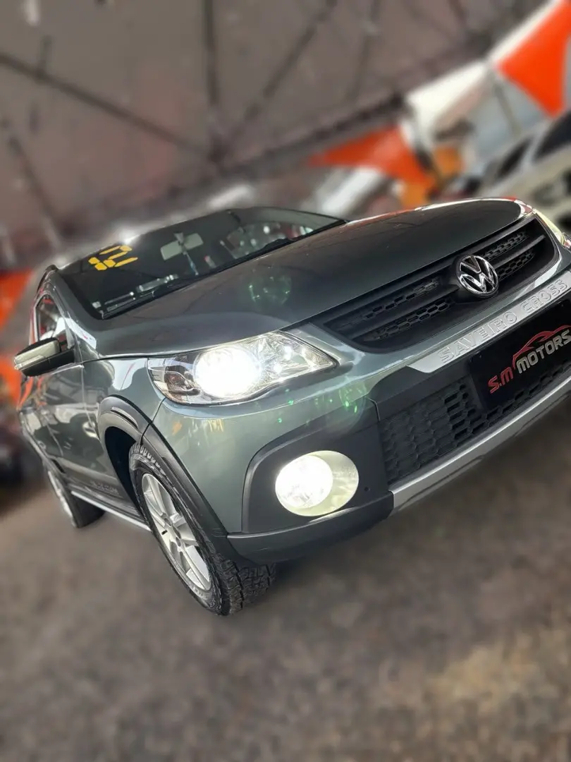 VOLKSWAGEN Saveiro - Foto