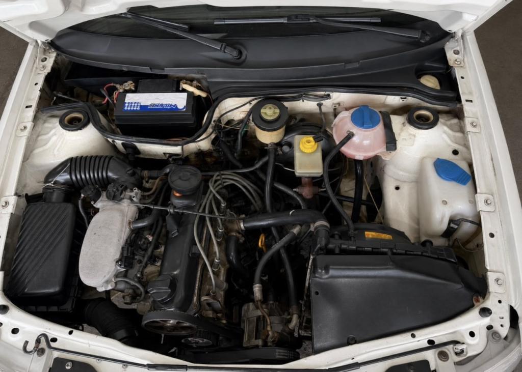 VOLKSWAGEN Saveiro - Foto