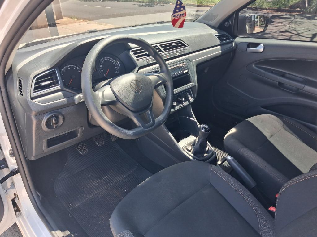 VOLKSWAGEN Saveiro - Foto