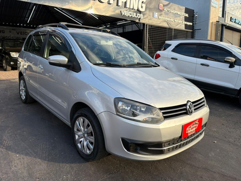 VOLKSWAGEN Space Fox