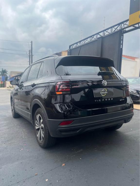 VOLKSWAGEN T-Cross - Foto