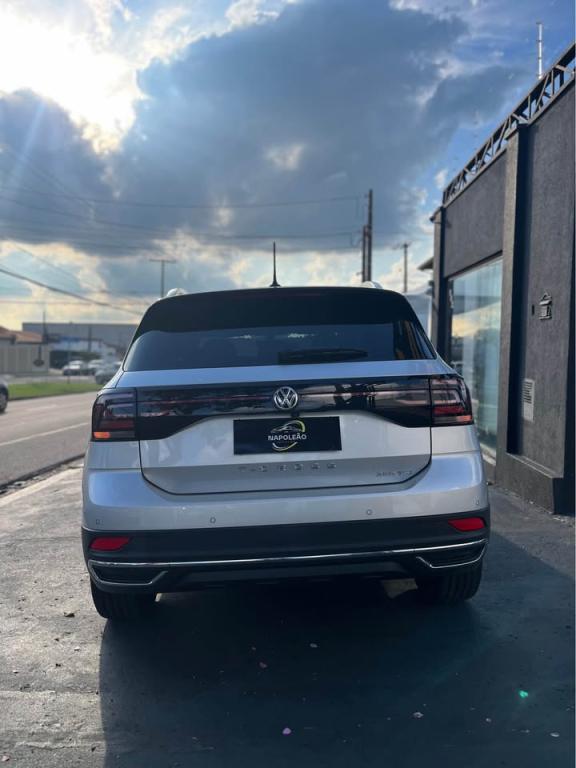 VOLKSWAGEN T-Cross - Foto