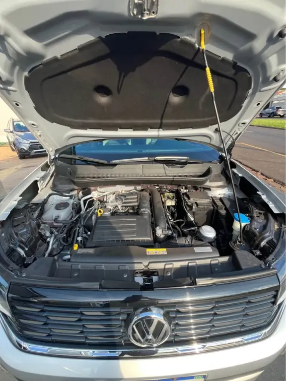 VOLKSWAGEN T-Cross - Foto