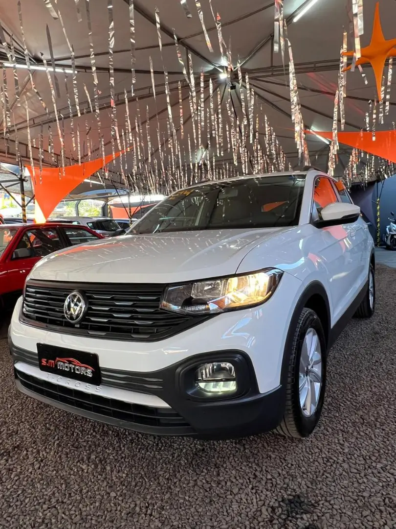 VOLKSWAGEN T-Cross - Foto