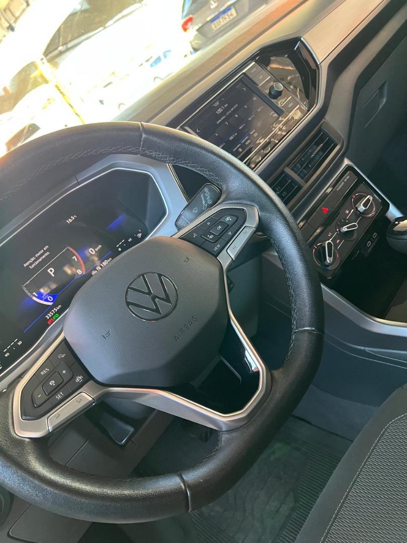 VOLKSWAGEN T-Cross - Foto