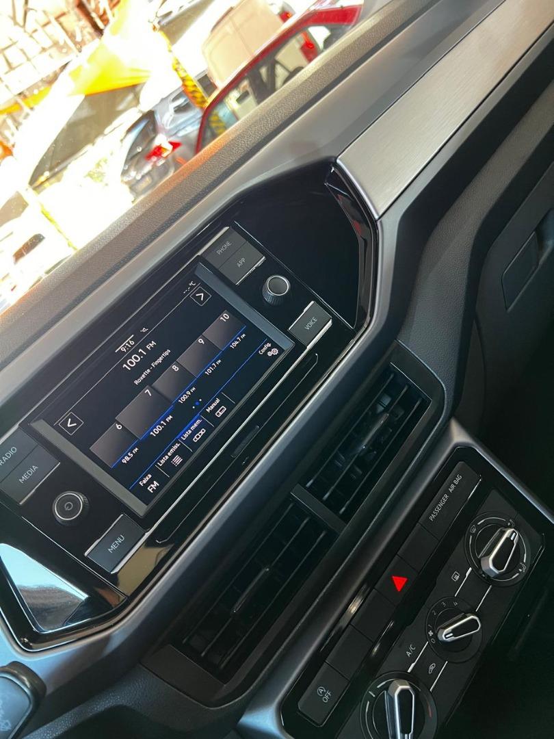 VOLKSWAGEN T-Cross - Foto