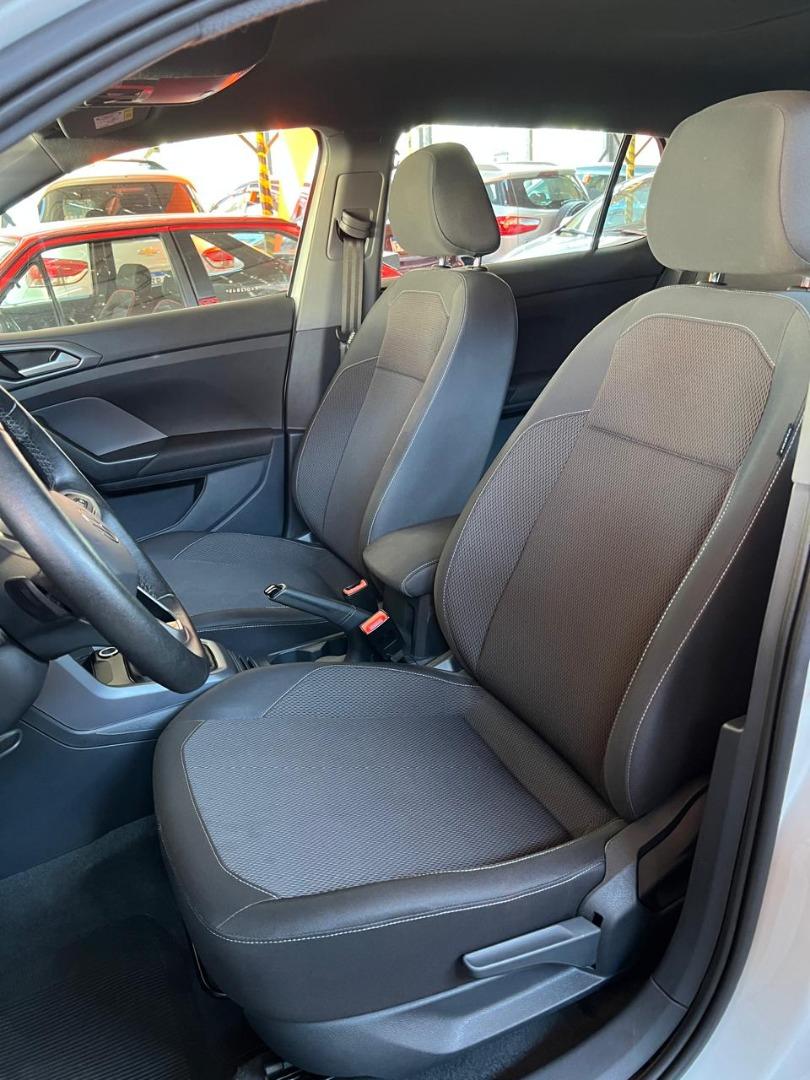 VOLKSWAGEN T-Cross - Foto